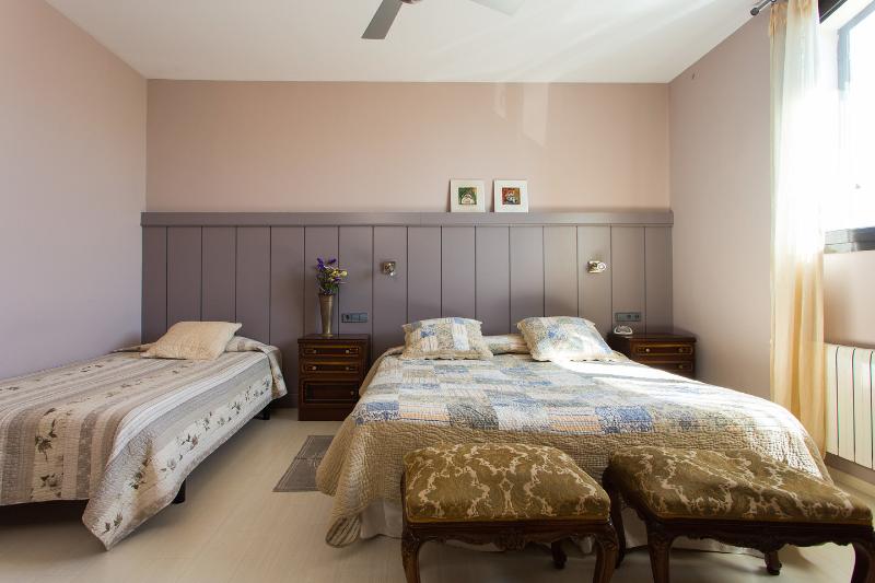 Anitas-Bed-and-Breakfast-Barcelona-R107